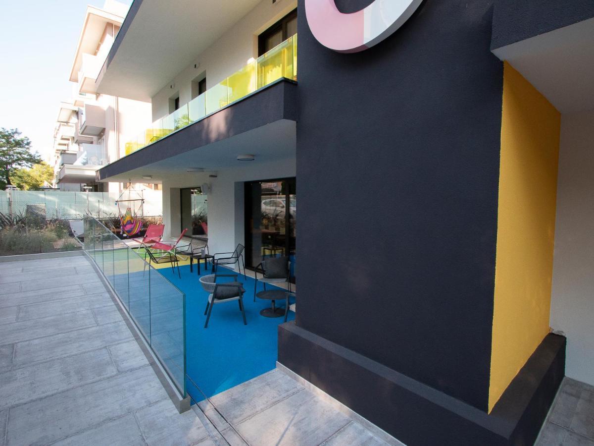 Demo Hotel Design Emotion Rimini Eksteriør billede