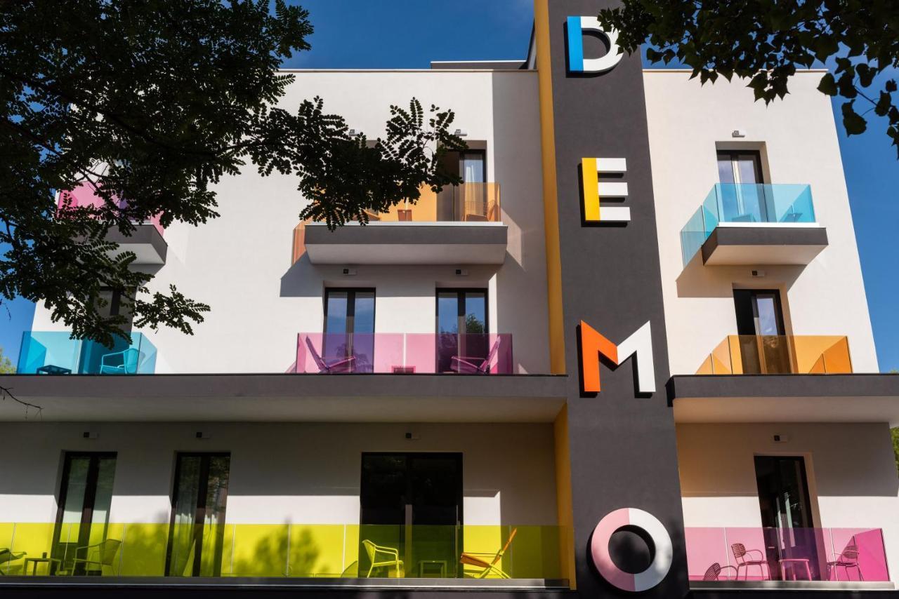 Demo Hotel Design Emotion Rimini Eksteriør billede