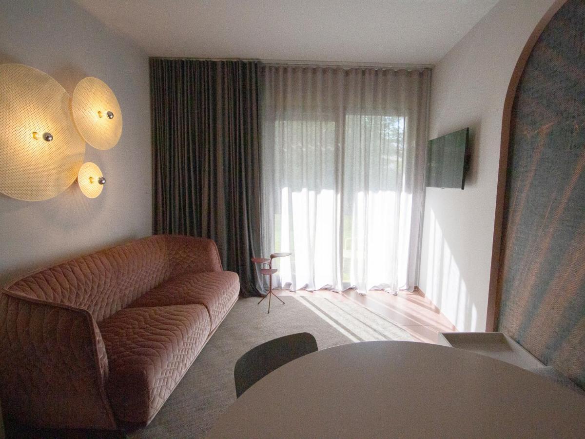 Demo Hotel Design Emotion Rimini Eksteriør billede