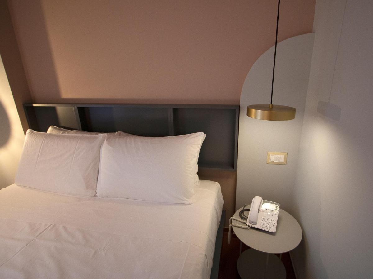 Demo Hotel Design Emotion Rimini Eksteriør billede