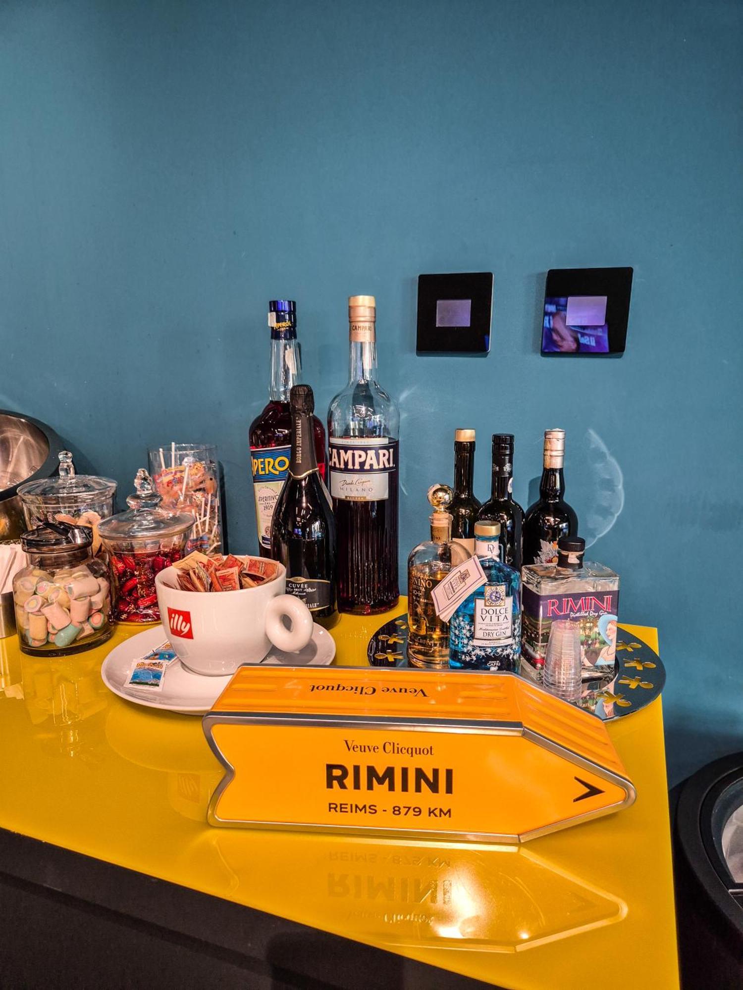 Demo Hotel Design Emotion Rimini Eksteriør billede