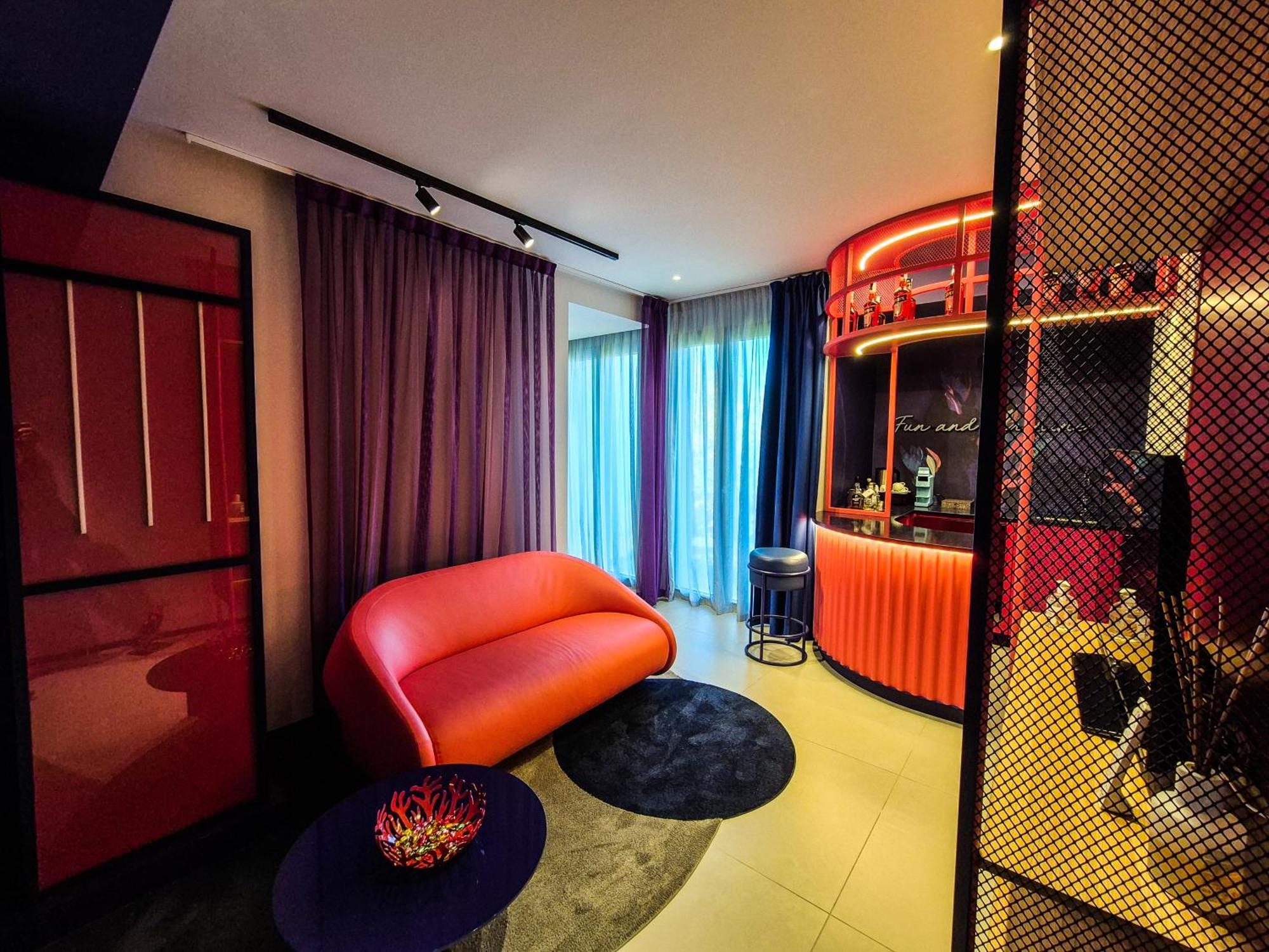 Demo Hotel Design Emotion Rimini Eksteriør billede
